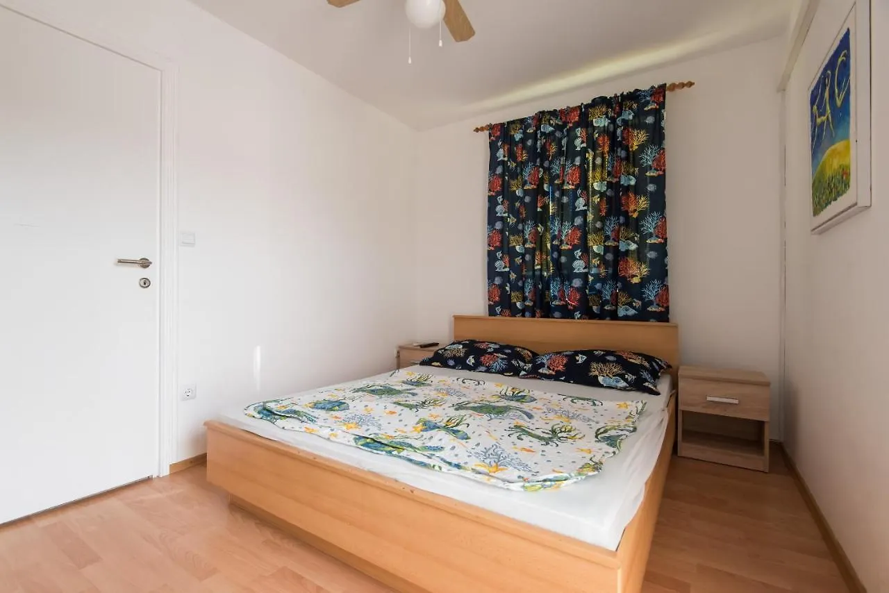 Sofia'S Apartments Biograd Na Moru