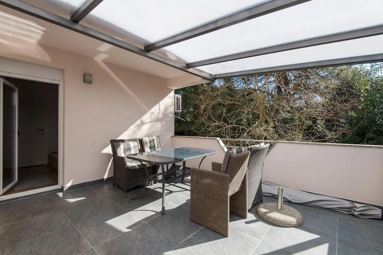 Sofia'S Apartments Biograd Na Moru Κροατία